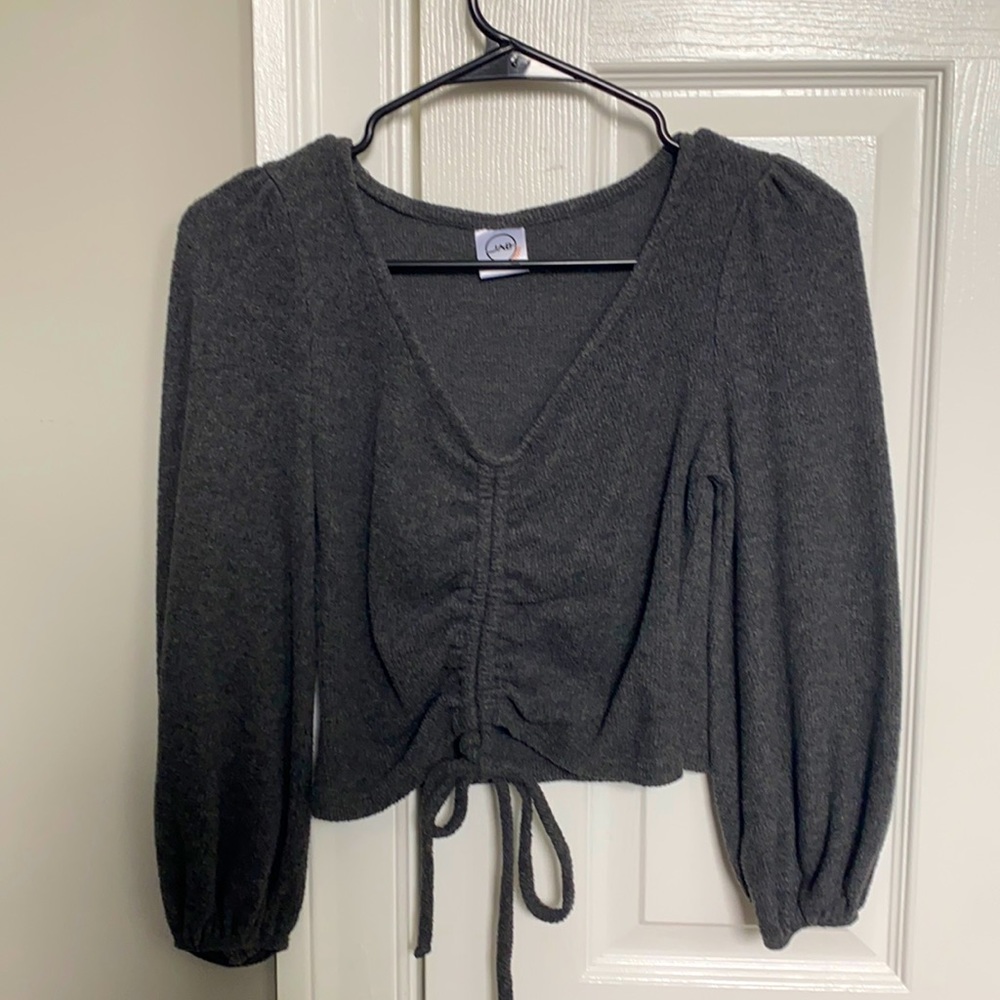 V-neck Croptop